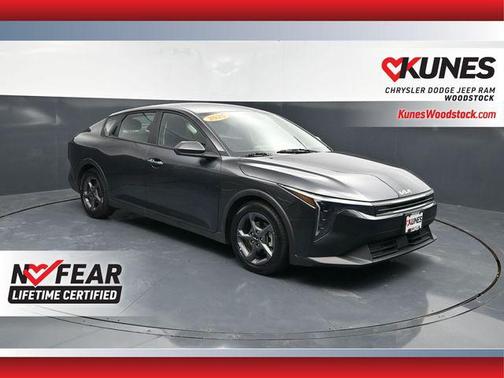 Interstellar Gray 2025 Kia K4 LXS