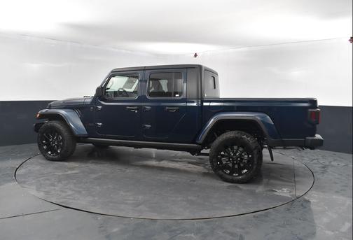 2025 Jeep Gladiator Nighthawk