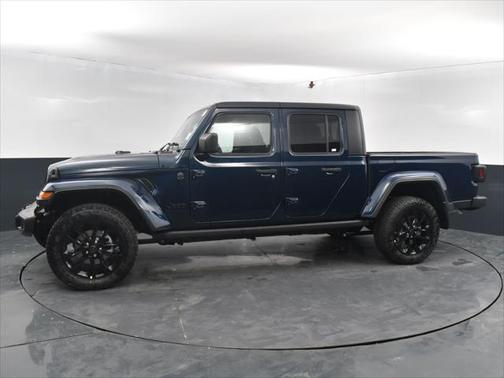 2025 Jeep Gladiator Nighthawk