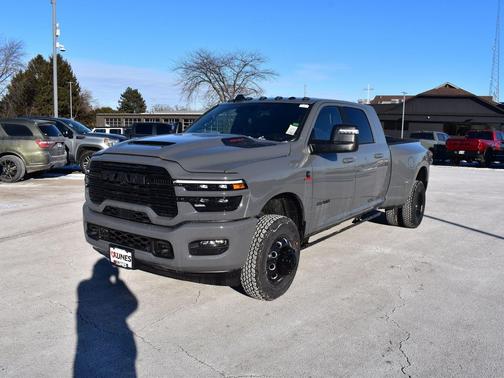 2026 RAM 3500 Laramie Mega Cab 4x4 6'4' Box