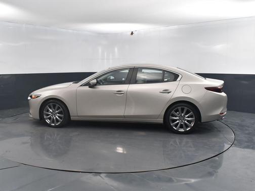 2025 Mazda Mazda3 FWD w/Preferred Package