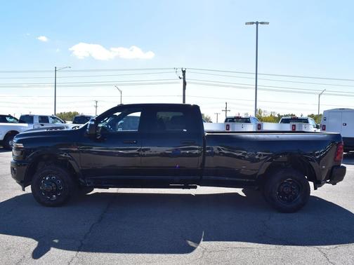 2026 RAM 3500 Limited