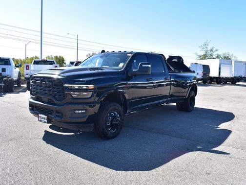 2026 RAM 3500 Limited