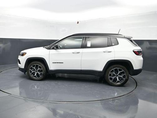 Bright White Clearcoat 2025 Jeep Compass Limited