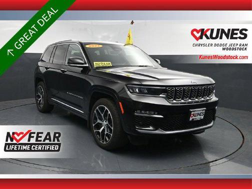 Diamond Black Crystal Pearlcoat 2022 Jeep Grand Cherokee 4xe Summit Reserve