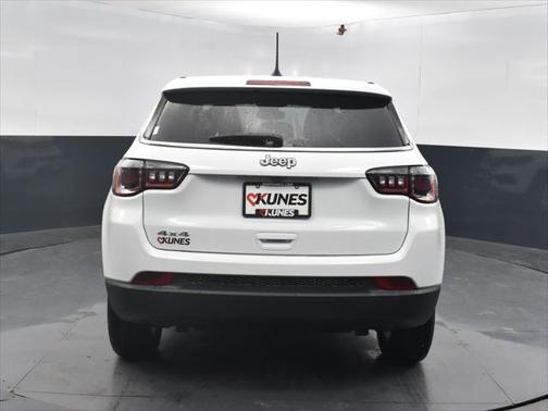 2025 Jeep Compass Sport