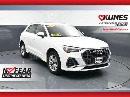 Mythos Black Metallic 2024 Audi Q3 Premium 45 TFSI S line quattro Tiptronic