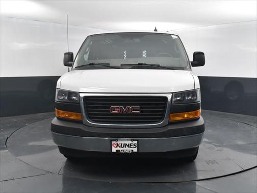 2022 GMC Savana 2500 Work Van