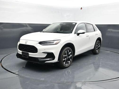 Platinum White Pearl 2026 Honda HR-V EX-L