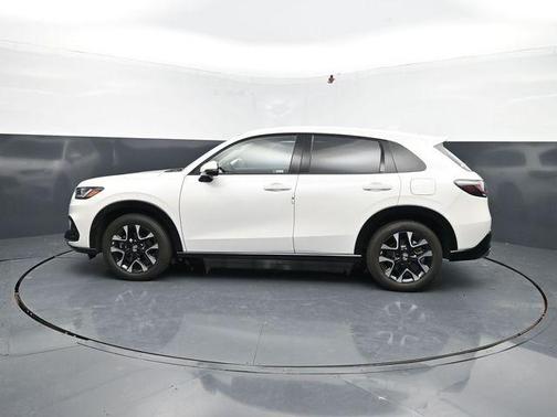 Platinum White Pearl 2026 Honda HR-V EX-L