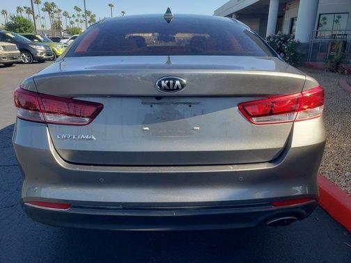 2018 Kia Optima LX