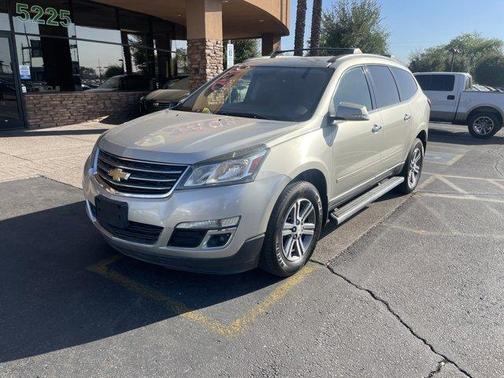 2017 Chevrolet Traverse 2LT