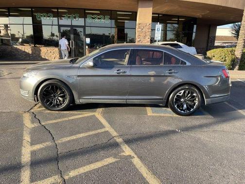 2015 Ford Taurus Limited