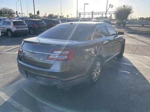 2015 Ford Taurus Limited