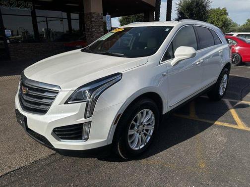 2017 Cadillac XT5 Base