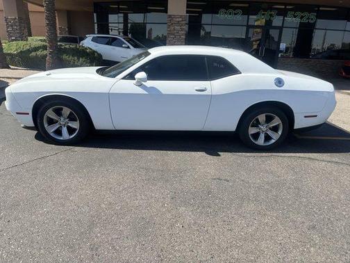 2015 Dodge Challenger SXT