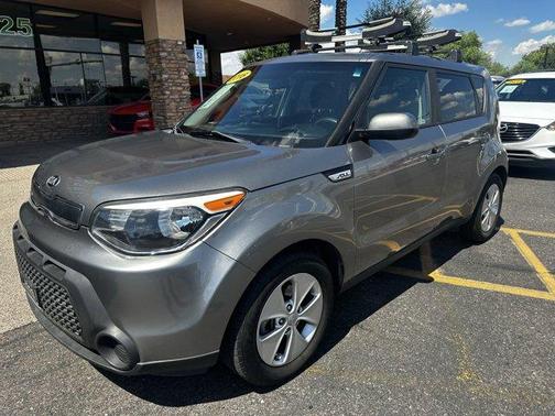 2016 Kia Soul Base