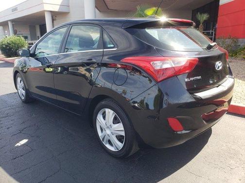 2016 Hyundai Elantra GT Base