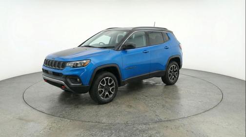 Hydro Blue Pearlcoat 2025 Jeep Compass Trailhawk