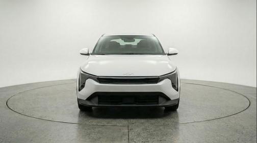 Snow White Pearl 2025 Kia K4 LXS
