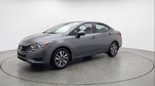 Gun Metallic 2025 Nissan Versa 1.6 SV