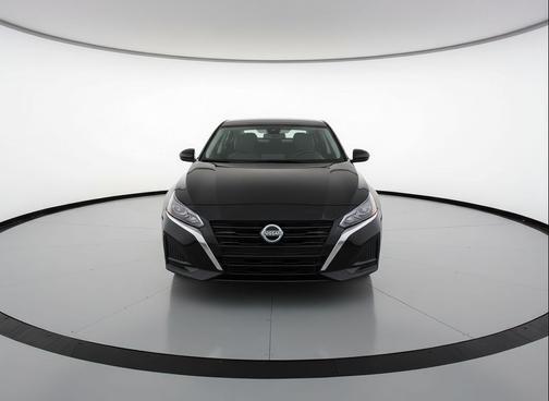Super Black 2025 Nissan Altima SV FWD