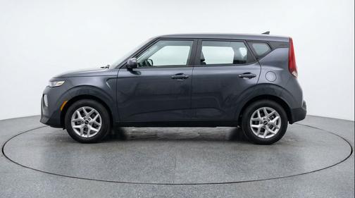 Gravity Gray 2025 Kia Soul LX