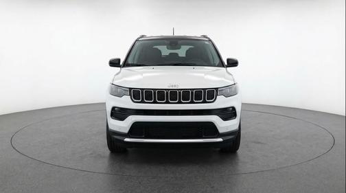 Bright White Clearcoat 2025 Jeep Compass Limited