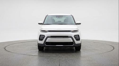 Snow White Pearl 2025 Kia Soul LX