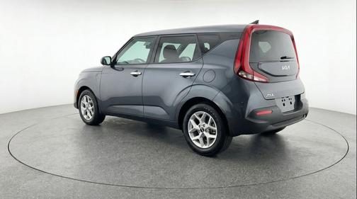 Gravity Gray 2025 Kia Soul LX