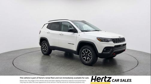Bright White Clearcoat 2025 Jeep Compass Trailhawk
