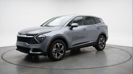 Everlasting Silver 2025 Kia Sportage LX
