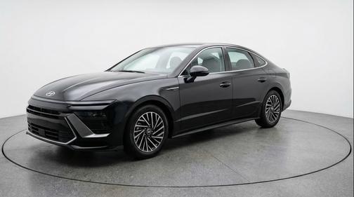 Portofino Gray 2025 Hyundai SONATA Hybrid SE