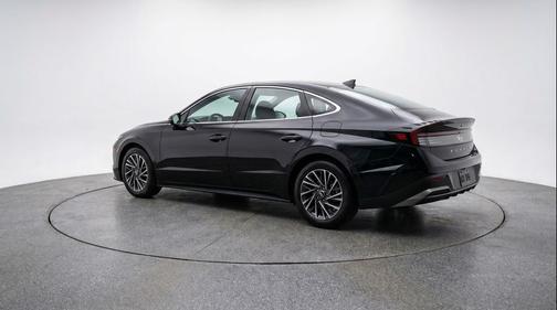 Portofino Gray 2025 Hyundai SONATA Hybrid SE