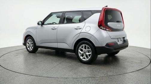 Steel Gray 2025 Kia Soul LX
