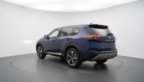 Deep Ocean Blue Pearl 2025 Nissan Rogue SV