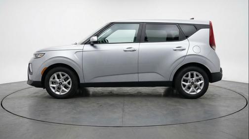 Steel Gray 2025 Kia Soul LX