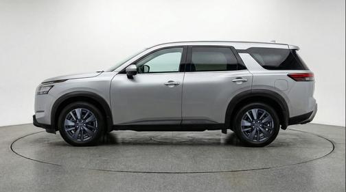 Brilliant Silver Metallic 2025 Nissan Pathfinder SV FWD