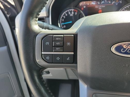 OXFORD WHITE 2021 Ford F-150 XLT