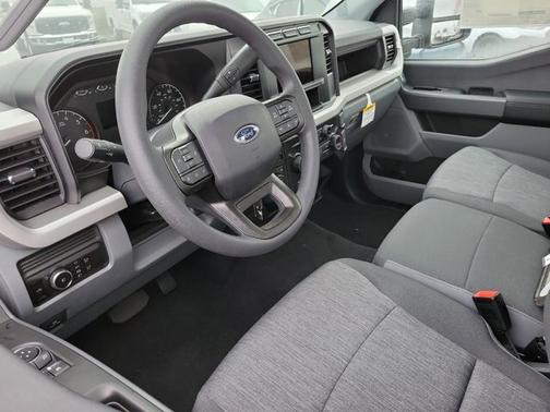 2023 Ford F-350 XL