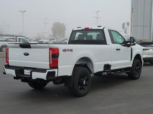 2023 Ford F-350 XL