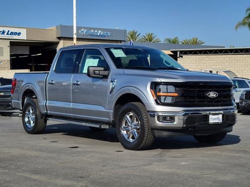 ICONIC SILVER METALLIC 2025 Ford F-150 XLT