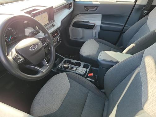 SHADOW BLACK 2024 Ford Maverick XLT