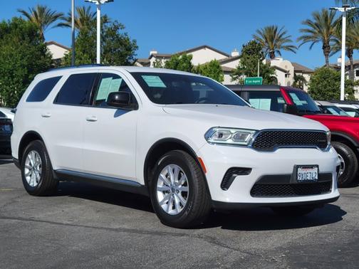 White Knuckle Clearcoat 2023 Dodge Durango SXT