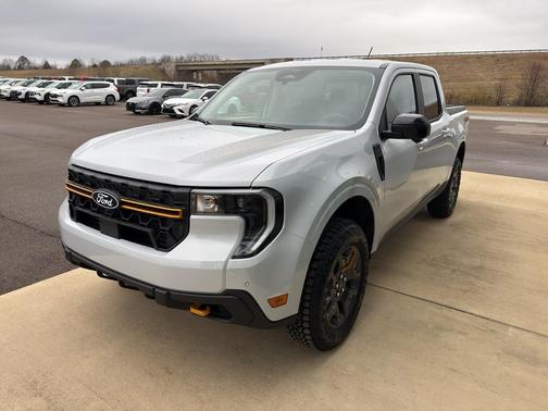Space White Metallic 2026 Ford Maverick Tremor