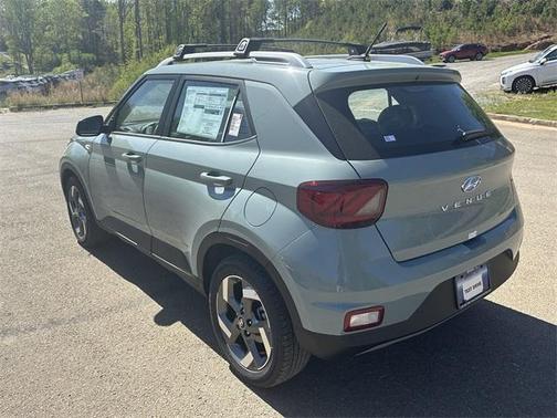 2025 Hyundai VENUE Limited