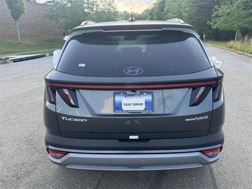 2025 Hyundai TUCSON Hybrid Limited