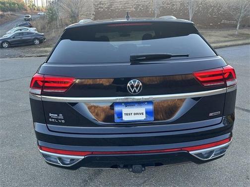 2022 Volkswagen Atlas Cross Sport 3.6L V6 SEL Premium R-Line