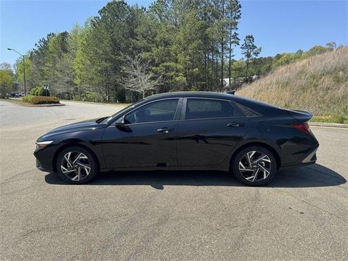 2025 Hyundai ELANTRA HEV SEL Sport