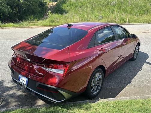 2025 Hyundai ELANTRA HEV Blue